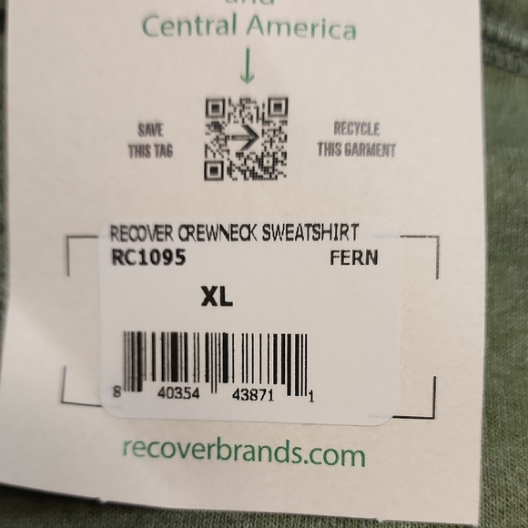 JJ - Cove Olive Marathon Finisher Men's Sweatshirt - Picture 6 of 7